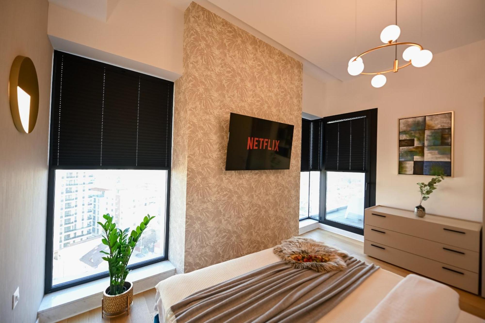 One Verdi Park Exclusive Apartments - Panoramic View & Private Parking Bucarest Camera foto